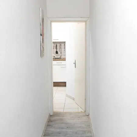 Othman Goettinger Strasse 63 1og Hanôver